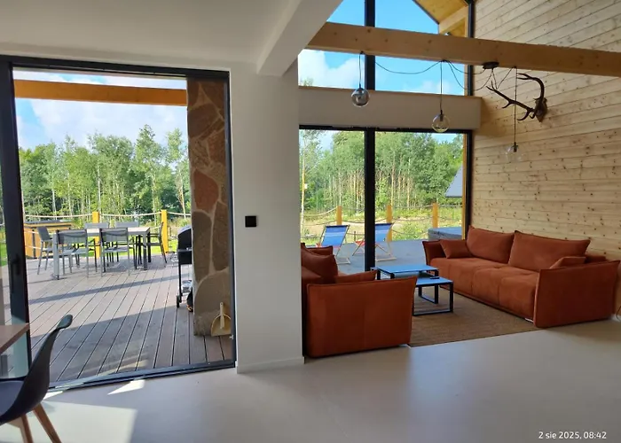 Zurawia Kraina בית נופש